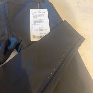 Lululemon Swift Speed NWT, Size 6